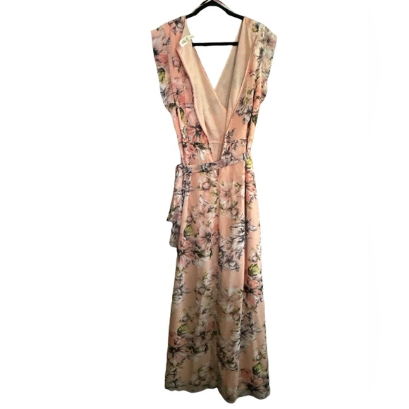 Eliza J || Asymmetrical Hi-Low Floral Maxi Dress - Picture 3 of 8
